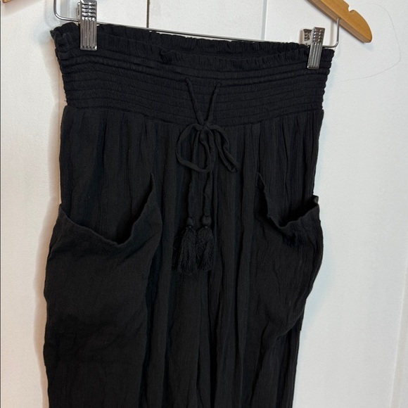 Aerie Black Smocked Waist Joggers - Medium - New with Tags - Picture 2 of 7